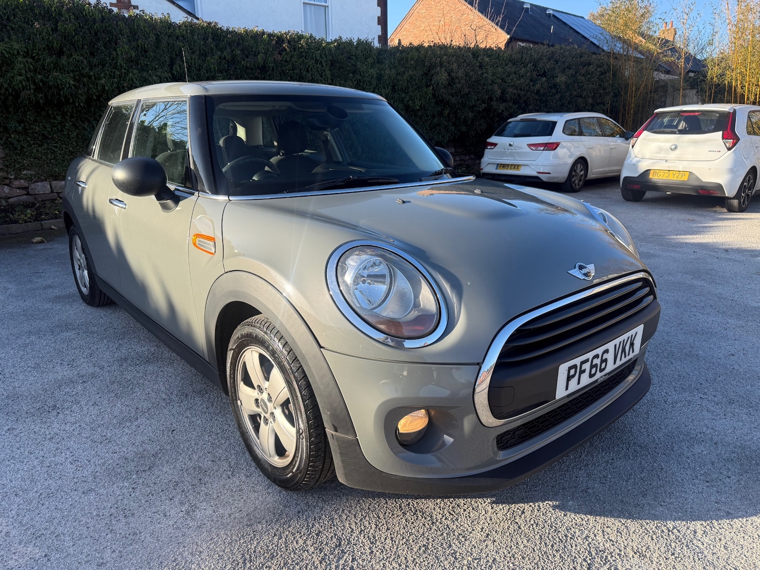Used MINI Hatch 2016 for sale - 76640090: Photo 1