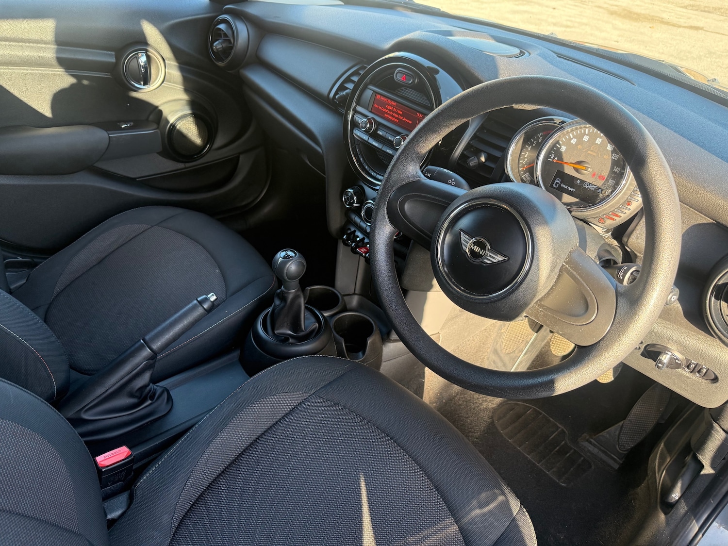 Used MINI Hatch 2016 for sale - 76640090: Photo 7