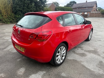 Used Vauxhall Astra 2012 for sale - 75286010: Photo