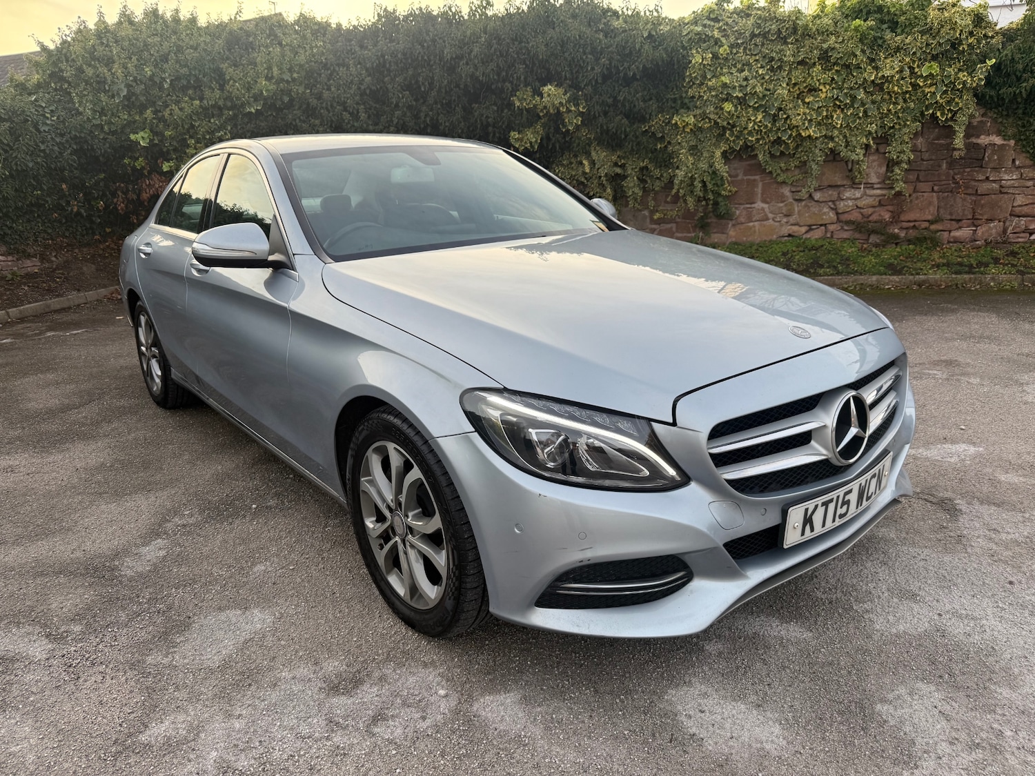 Used Mercedes-Benz C Class 2015 for sale - 76480534: Photo 1