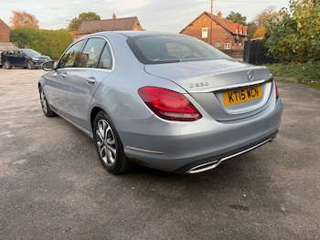 Used Mercedes-Benz C Class 2015 for sale - 76480534: Photo