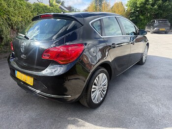 Used Vauxhall Astra 2015 for sale - 78582164: Photo