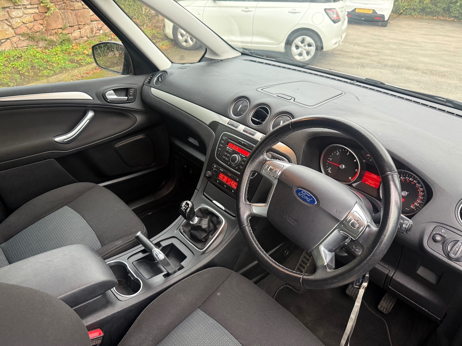 Used Ford Galaxy 2013 for sale - 76332784: Photo 7