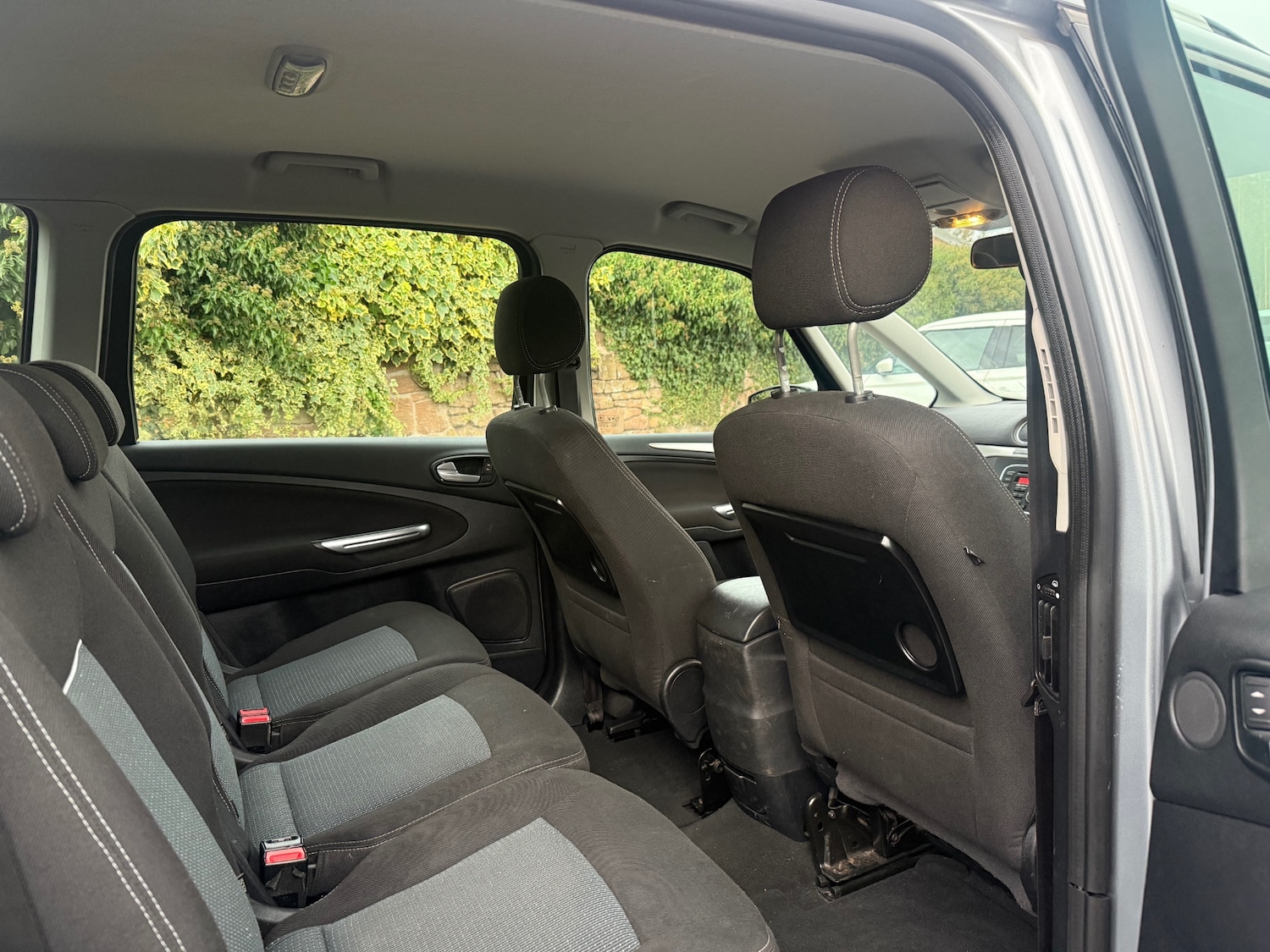 Used Ford Galaxy 2013 for sale - 76332784: Photo 8