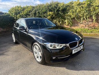 2018 (18) - 318i Sport 4dr