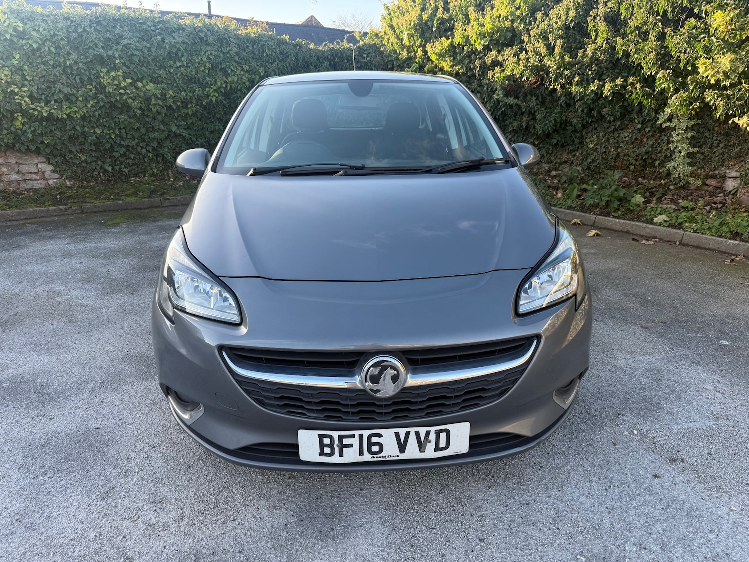Used Vauxhall Corsa 2016 for sale - 76640079: Photo 2