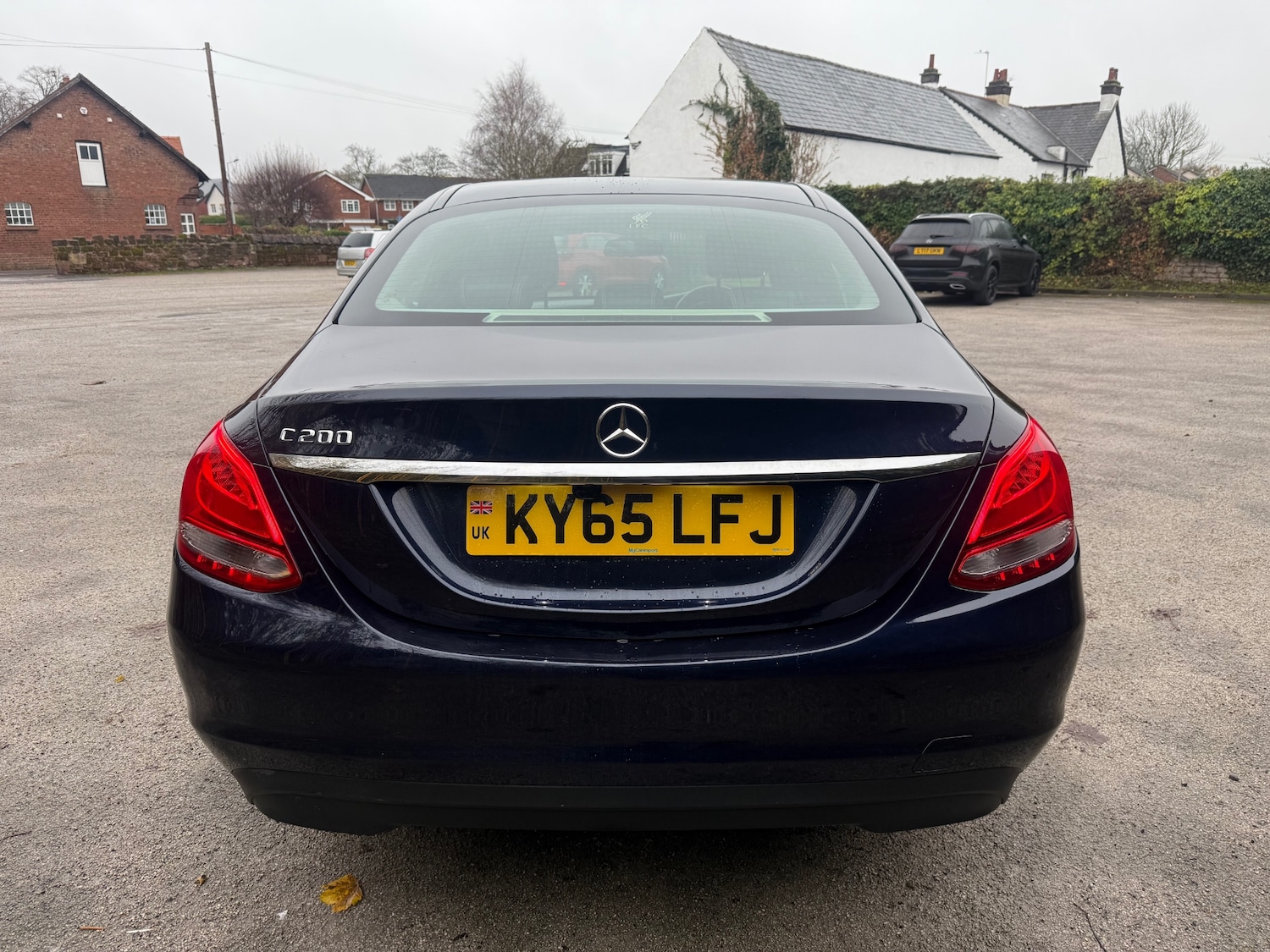 Used Mercedes-Benz C Class 2015 for sale - 76853898: Photo 5