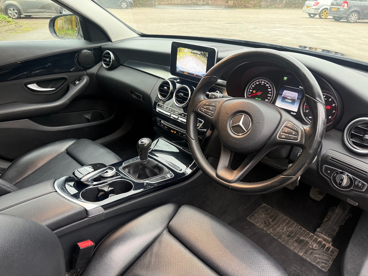 Used Mercedes-Benz C Class 2015 for sale - 76853898: Photo 7