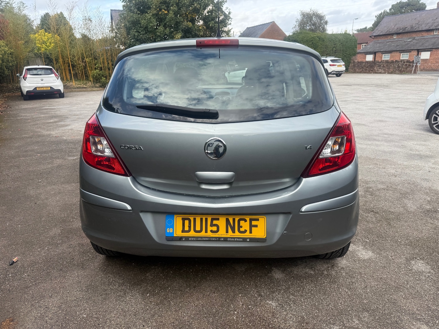 Used Vauxhall Corsa 2015 for sale - 76130343: Photo 5