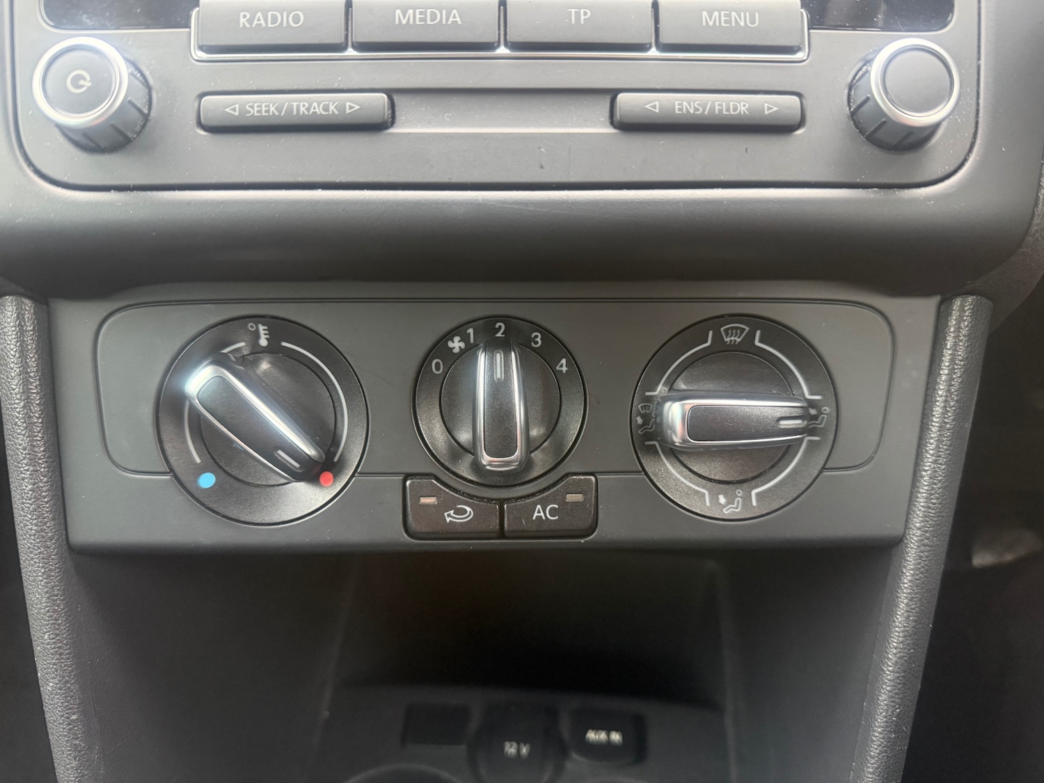 Used Volkswagen Polo 2013 for sale - 77420471: Photo 14