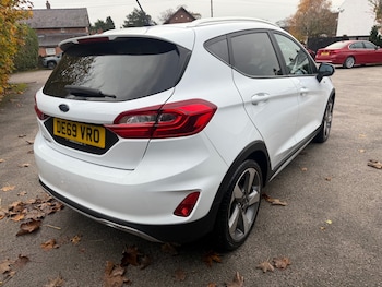 Used Ford Fiesta 2020 for sale - 76533676: Photo