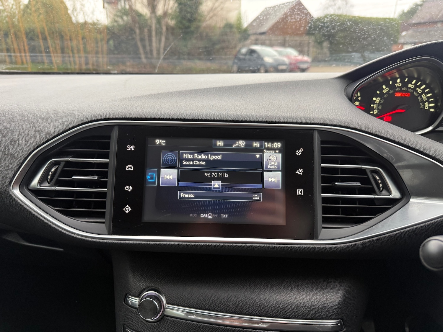 Used Peugeot 308 2015 for sale - 76946317: Photo 12