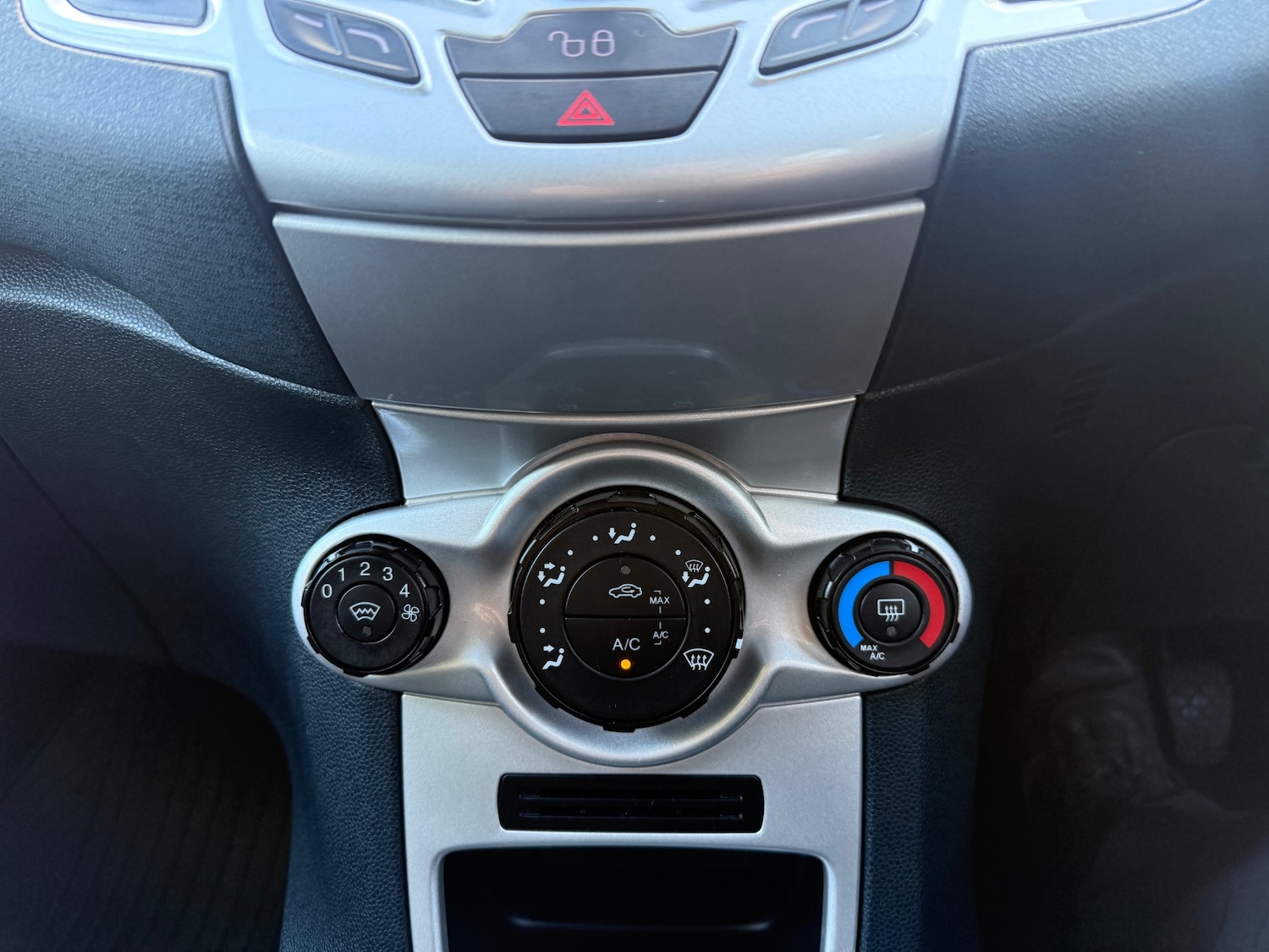 Used Ford Fiesta 2011 for sale - 76067771: Photo 13