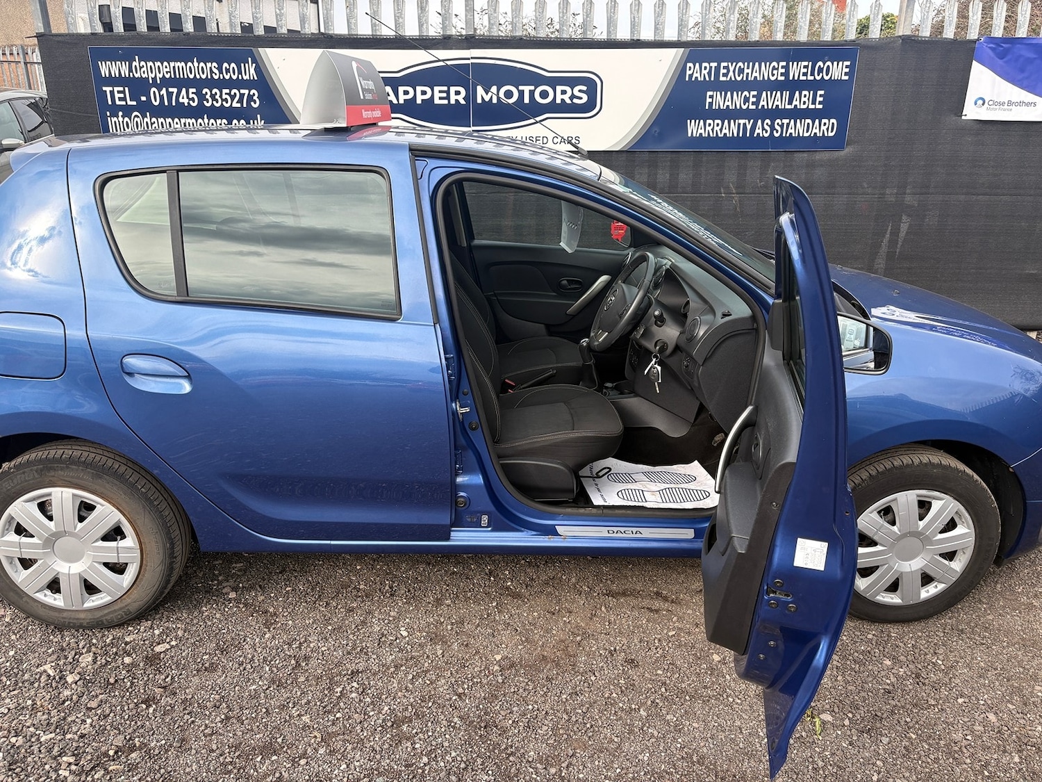 Used Dacia Sandero 2013 for sale - 77766996: Photo 13