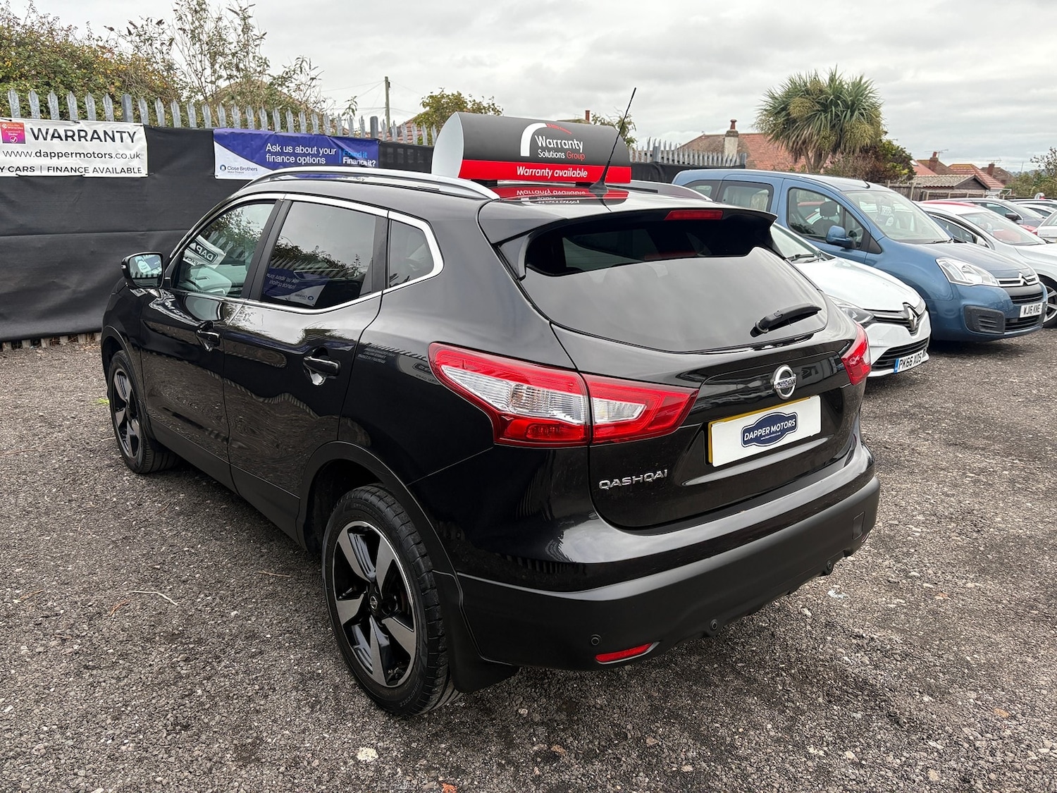 Used Nissan Qashqai 2016 for sale - 76319278: Photo 12