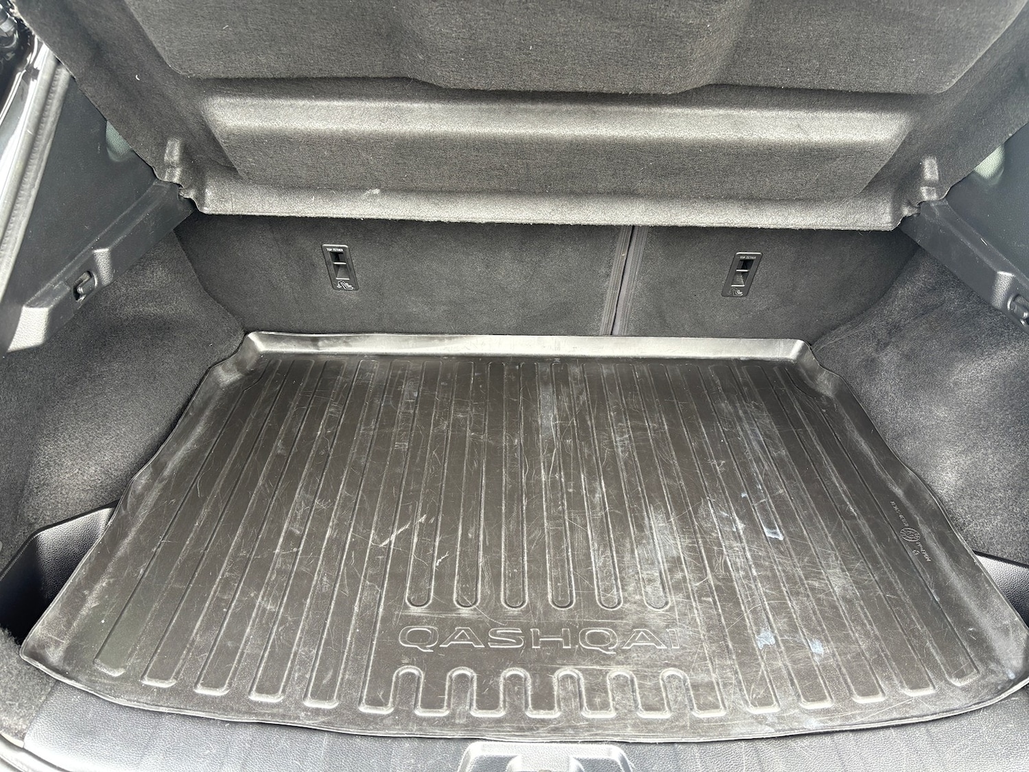 Used Nissan Qashqai 2016 for sale - 76319278: Photo 8