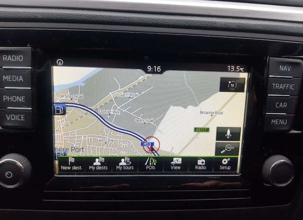 Used Skoda Rapid Spaceback 2015 for sale - 76246299: Photo 12