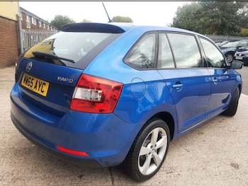 Used Skoda Rapid Spaceback 2015 for sale - 76246299: Photo