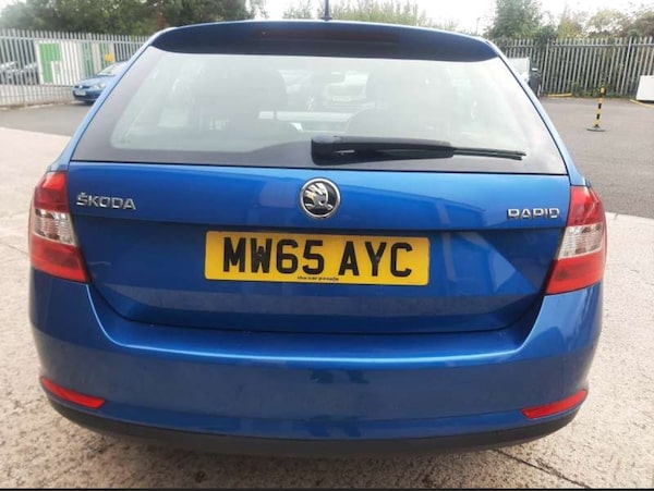 Used Skoda Rapid Spaceback 2015 for sale - 76246299: Photo 4