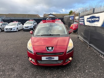 Used Peugeot 5008 2011 for sale - 76770263: Photo