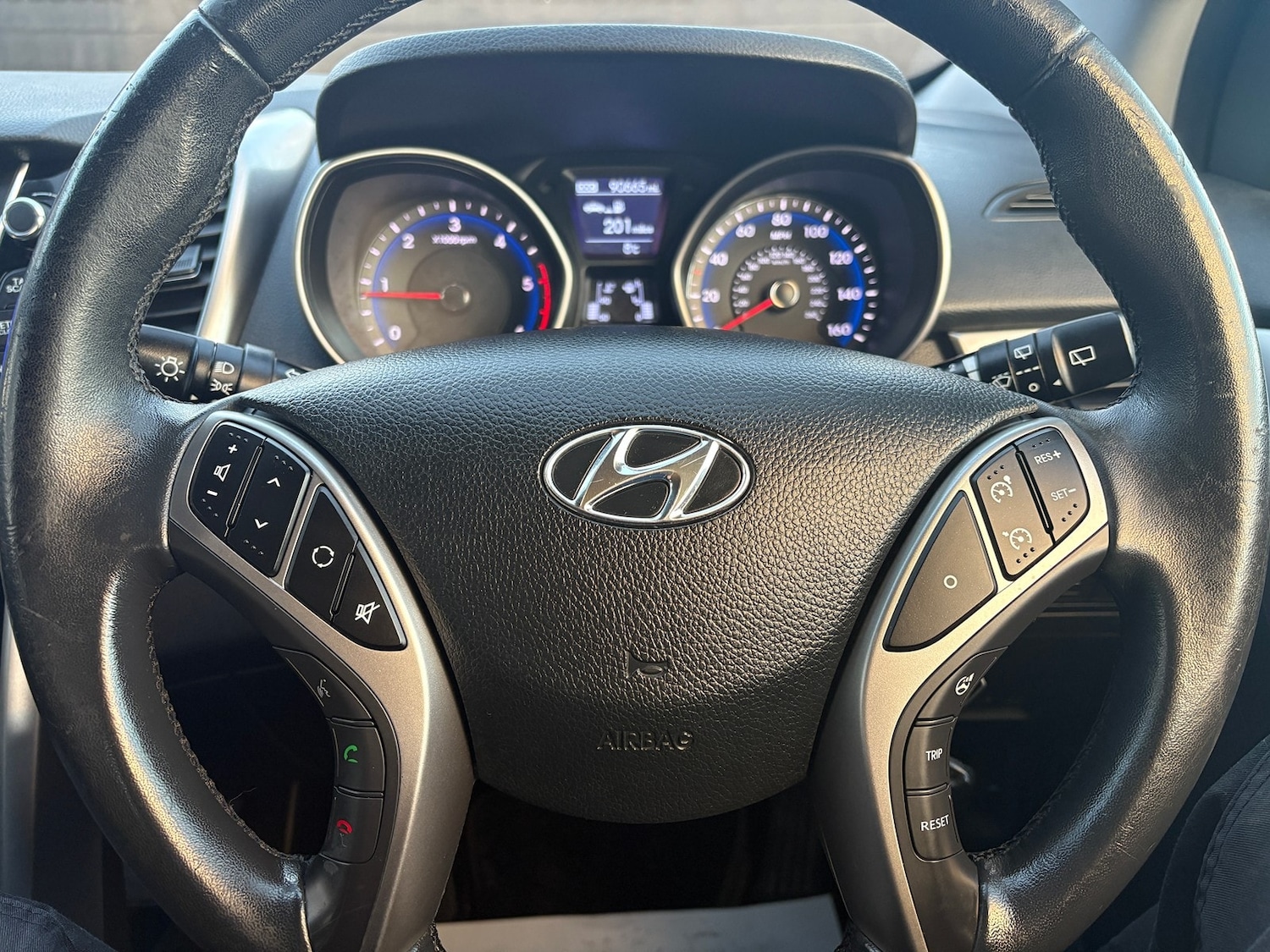 Used Hyundai i30 2012 for sale - 76618888: Photo 18