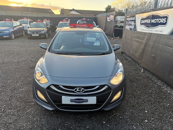Used Hyundai i30 2012 for sale - 76618888: Photo