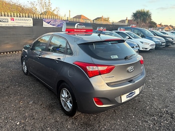 Used Hyundai i30 2012 for sale - 76618888: Photo