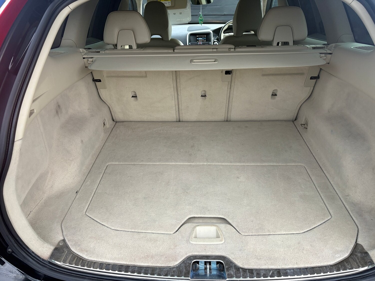 Used Volvo XC60 2015 for sale - 77954419: Photo 10