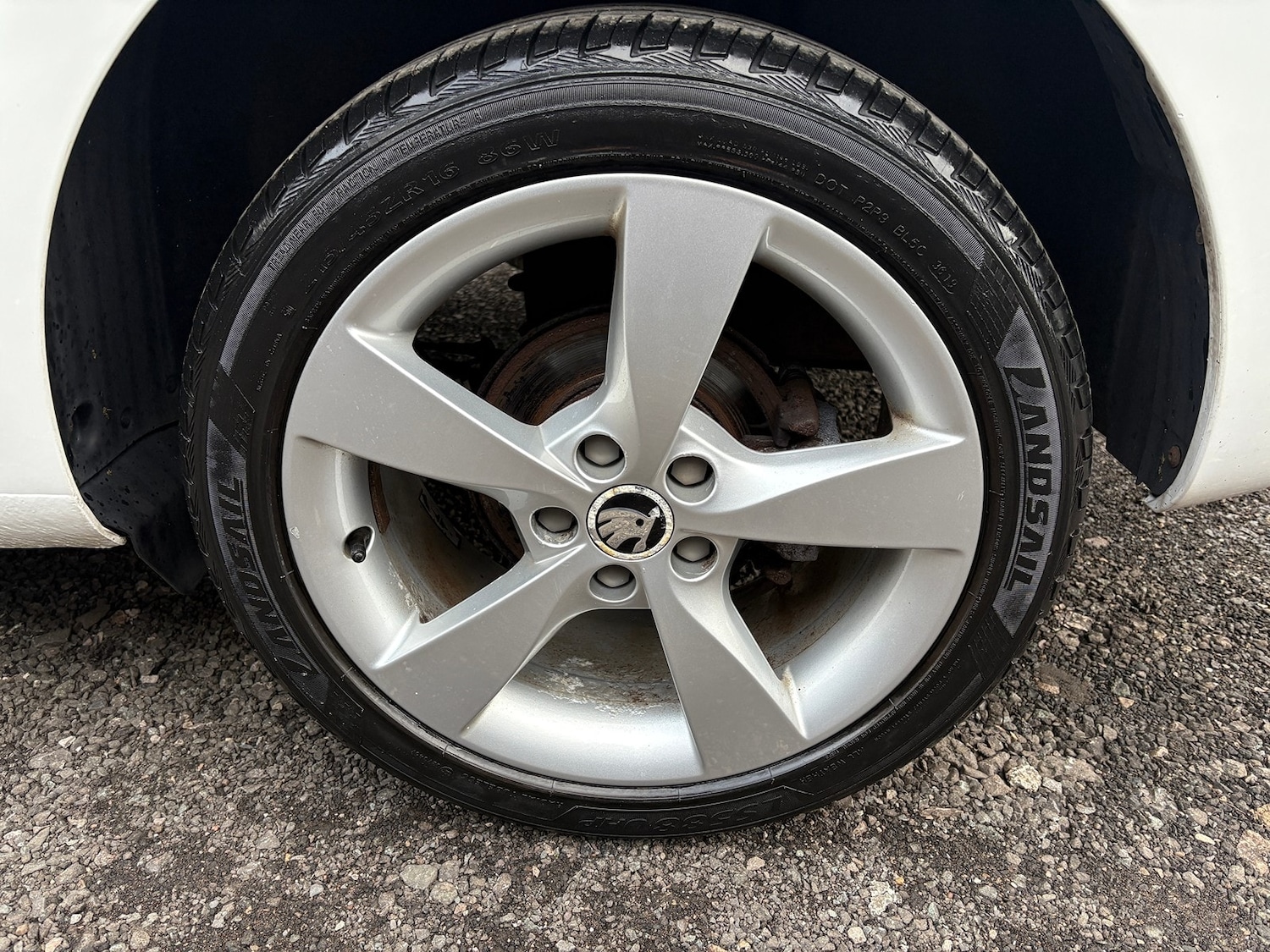 Used Skoda Rapid 2014 for sale - 76319276: Photo 12