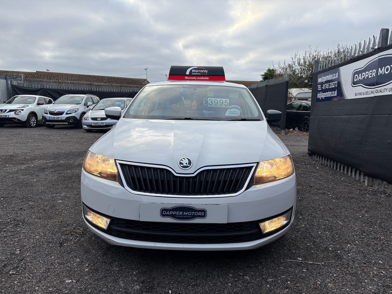 Used Skoda Rapid 2014 for sale - 76319276: Photo 3