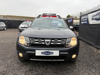 Used Dacia Duster 2017 for sale - 76885205: Photo
