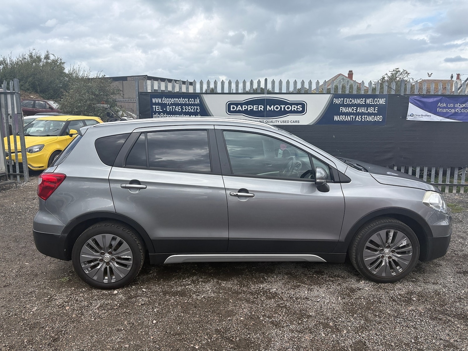 Used Suzuki SX4 S-Cross 2014 for sale - 76319272: Photo 4