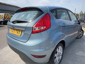 Used Ford Fiesta 2009 for sale - 78932803: Photo