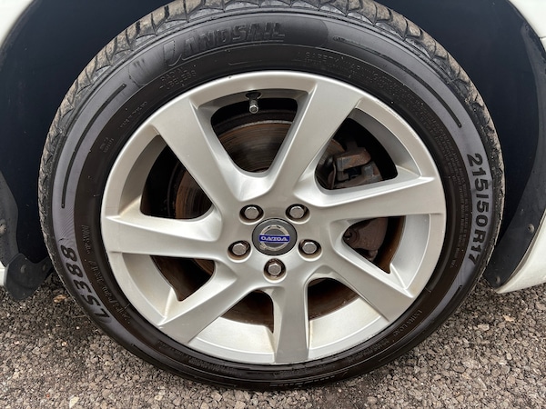 Used Volvo V60 2014 for sale - 76319270: Photo 17