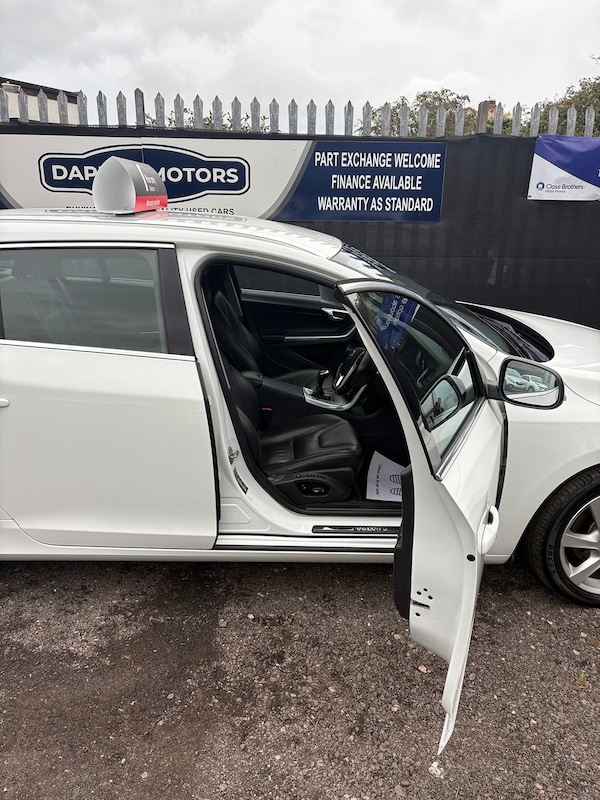 Used Volvo V60 2014 for sale - 76319270: Photo 18