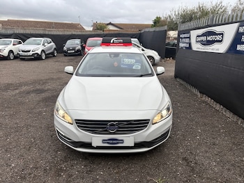 Used Volvo V60 2014 for sale - 76319270: Photo