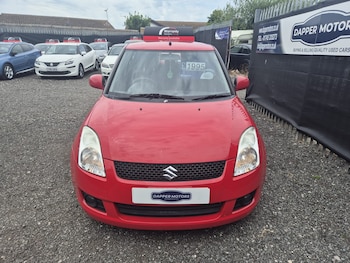 Used Suzuki Swift 2010 for sale - 78957100: Photo