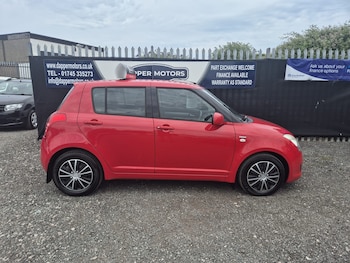 Used Suzuki Swift 2010 for sale - 78957100: Photo