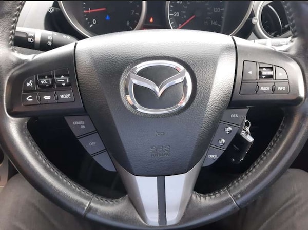Used Mazda Mazda3 2010 for sale - 76262763: Photo 10