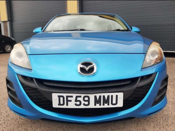 Used Mazda Mazda3 2010 for sale - 76262763: Photo 2