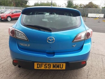 Used Mazda Mazda3 2010 for sale - 76262763: Photo 4