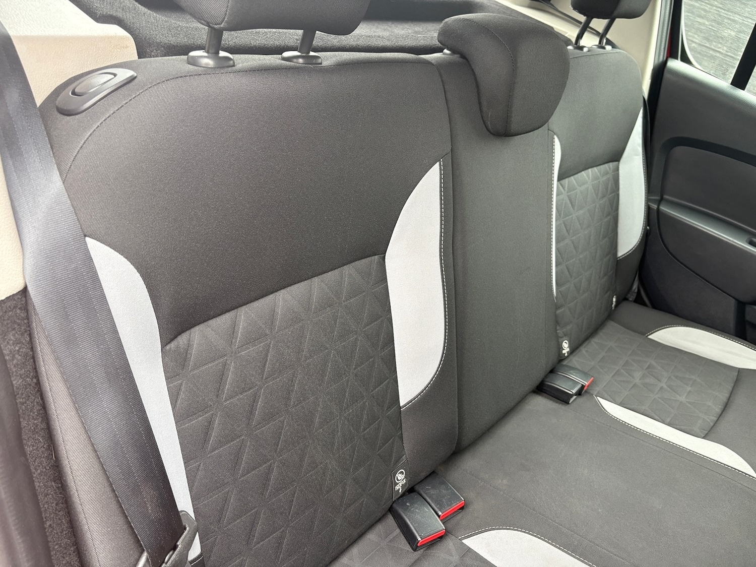 Used Dacia Sandero Stepway 2015 for sale - 76319263: Photo 25