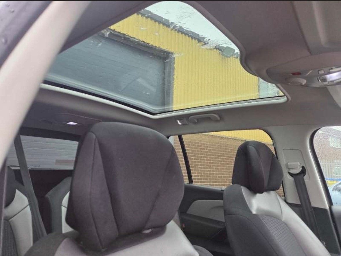 Used Citroen Grand C4 Picasso 2017 for sale - 77776530: Photo 5