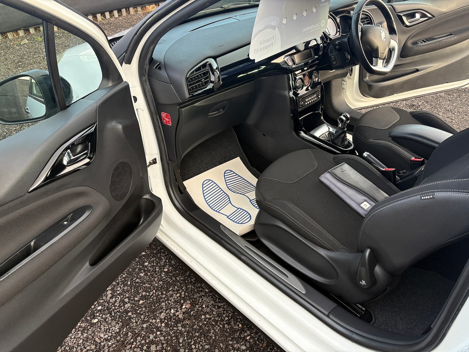 Used Citroen DS3 2012 for sale - 77012344: Photo 23