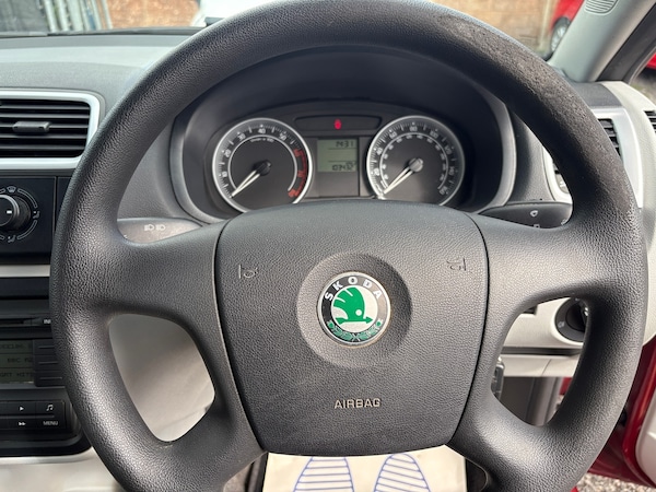 Used Skoda Fabia 2009 for sale - 76262760: Photo 14