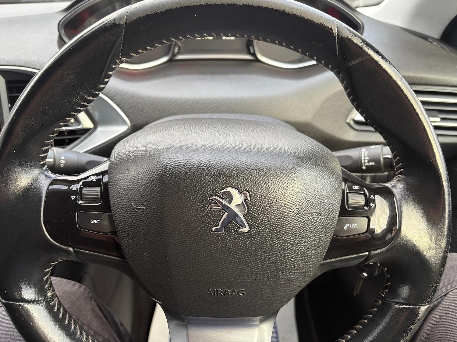 Used Peugeot 308 2018 for sale - 76335004: Photo 19