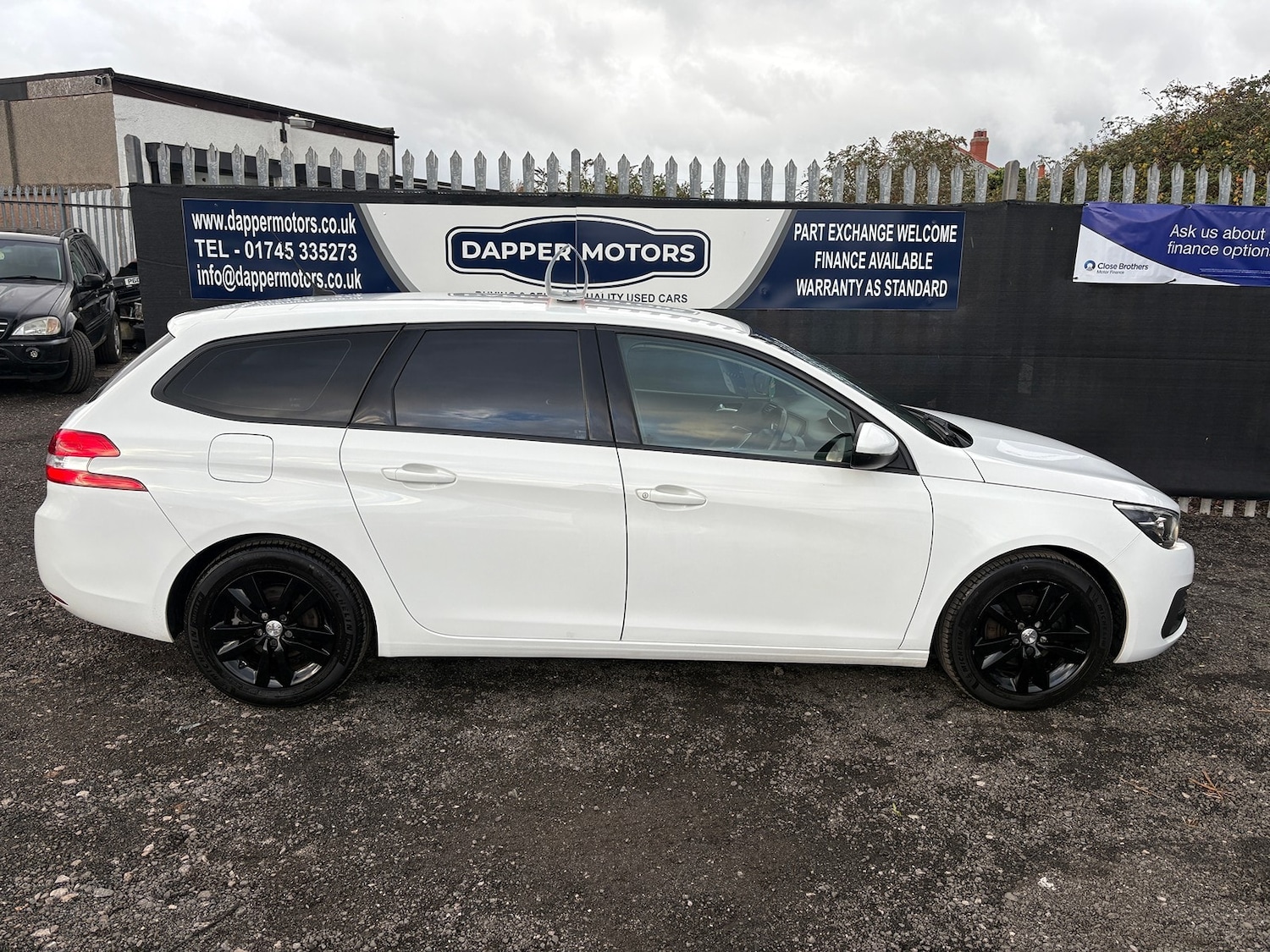 Used Peugeot 308 2018 for sale - 76335004: Photo 4