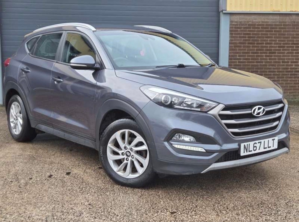 Used Hyundai TUCSON 2017 for sale - 77392732: Photo 2