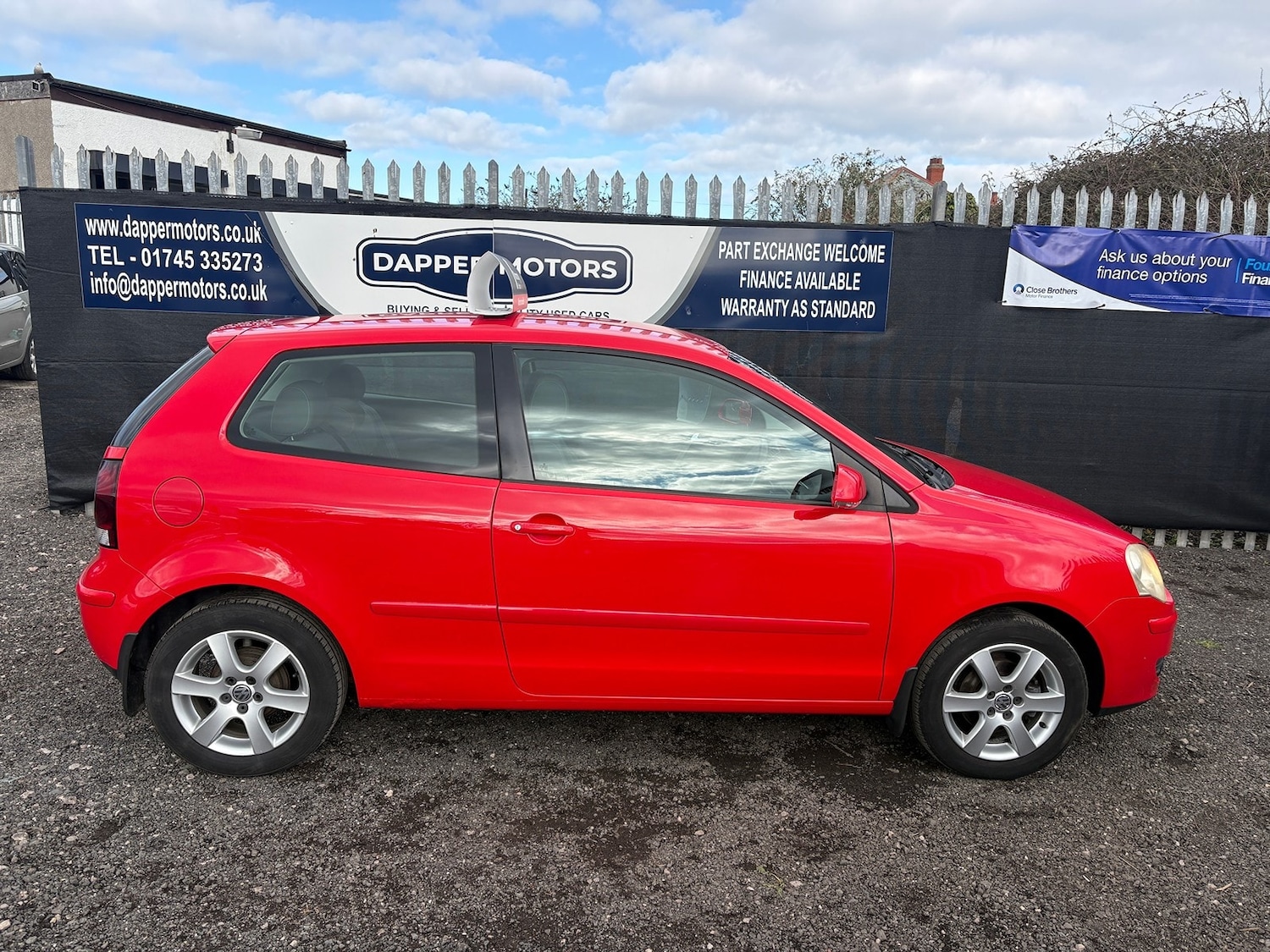 Used Volkswagen Polo 2009 for sale - 77790338: Photo 4