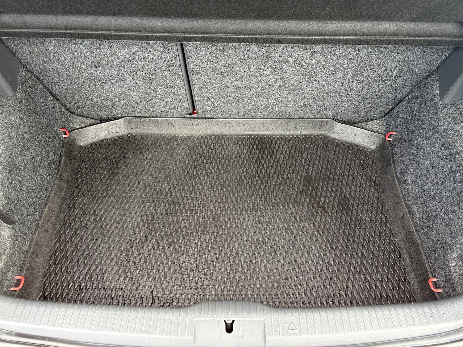 Used Volkswagen Polo 2009 for sale - 77790338: Photo 8